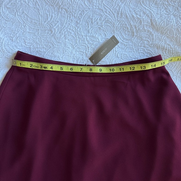 J. Crew Midi A-line skirt in 365 crepe - Picture 5 of 6